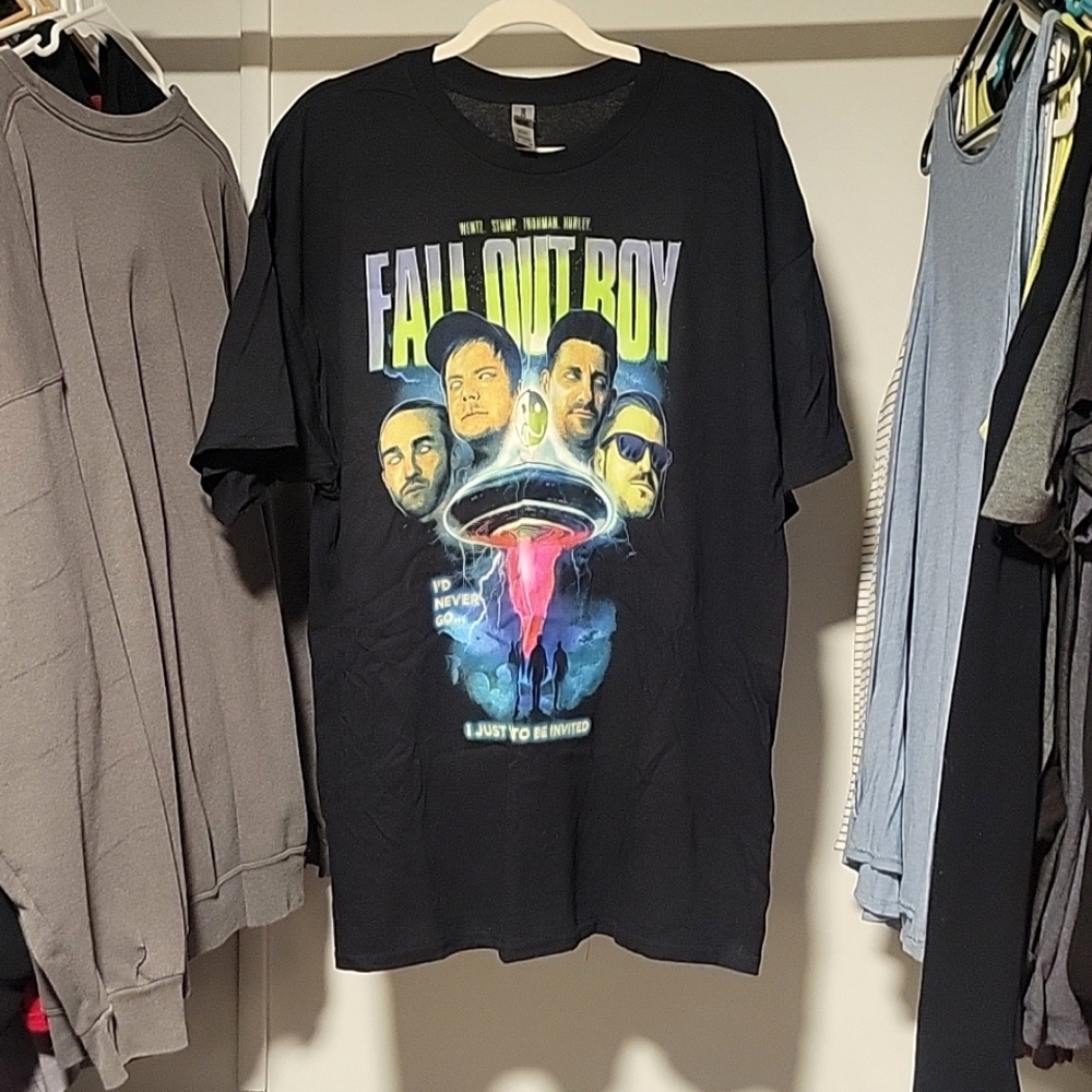 Fall Out Boy 2XL Concert Tshirt
